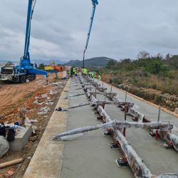 Realización de trabajos de obra civil en carretera